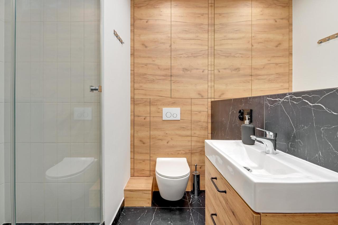 Royal Rose - Premium Beach Apartment Сопот Экстерьер фото